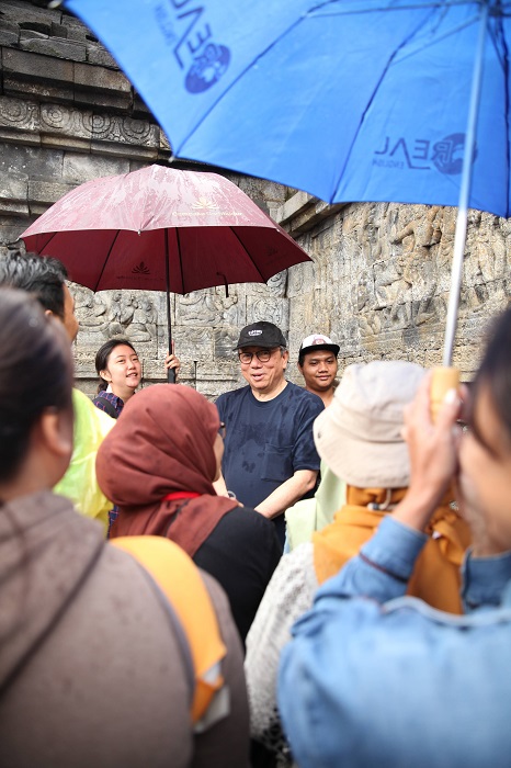 Membaca Relief Borobudur Bersama Upasaka Salim Lee
