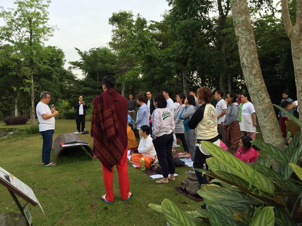 Belabar (Belajar Bareng) Bersama Up. Salim Lee: "Saya Akan Menghantarkan Semua ke Nirwana" (Vajracchedika Prajnaparamita Sutra; Jin Gang Jing).